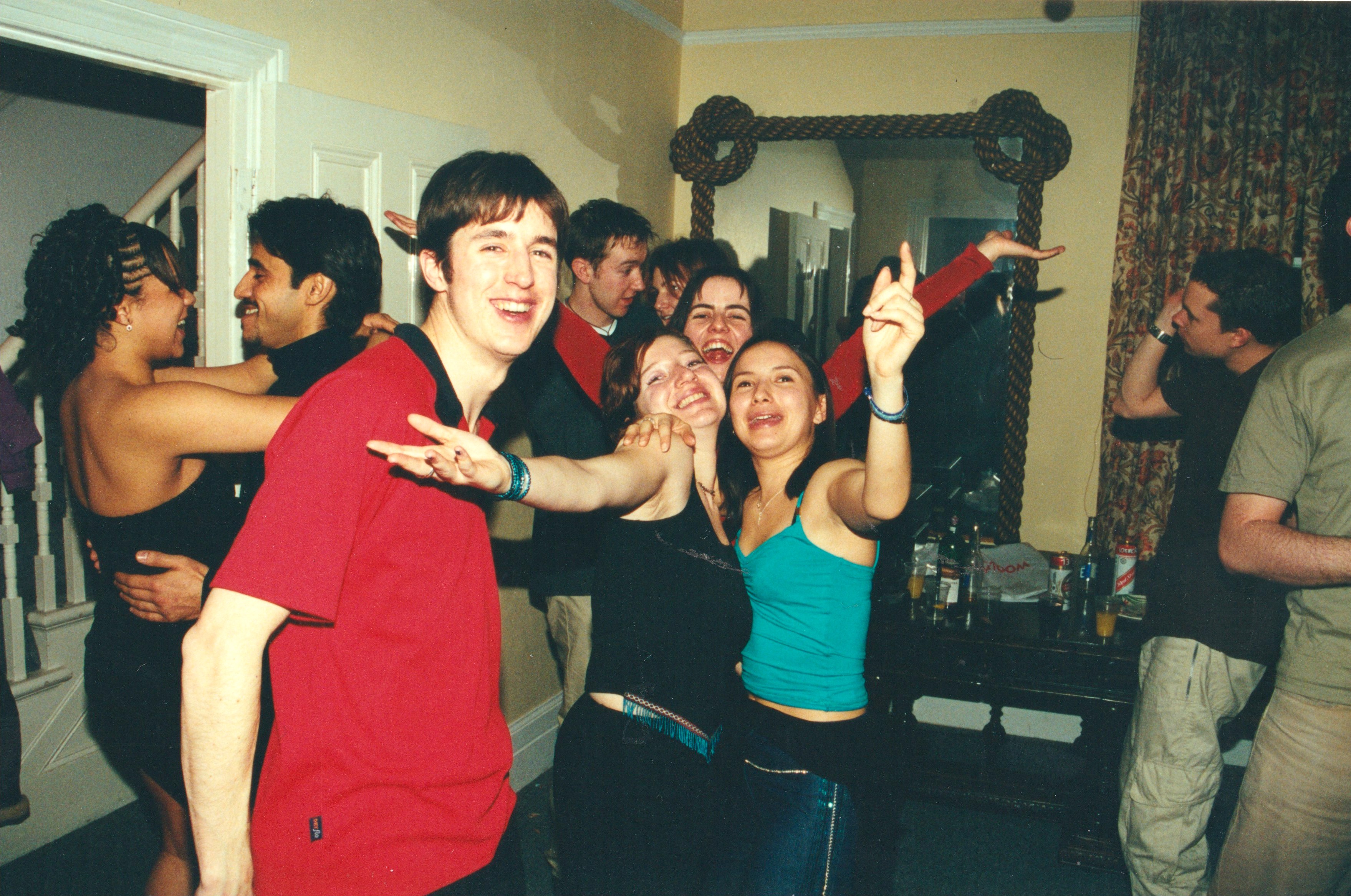 party01.jpg