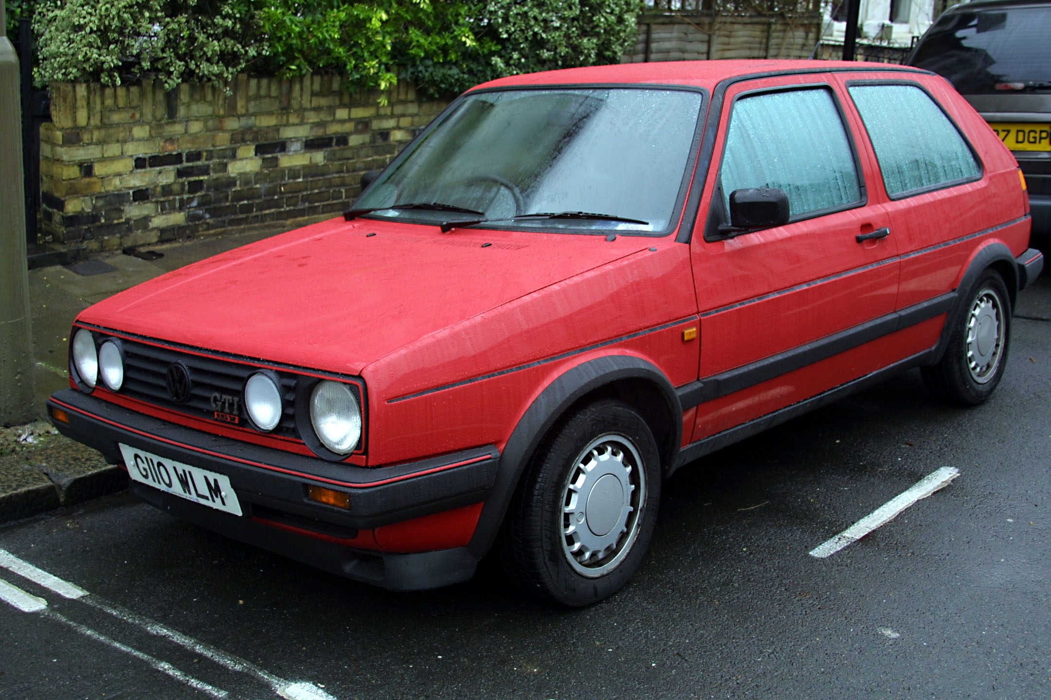 red_golf_02.jpg