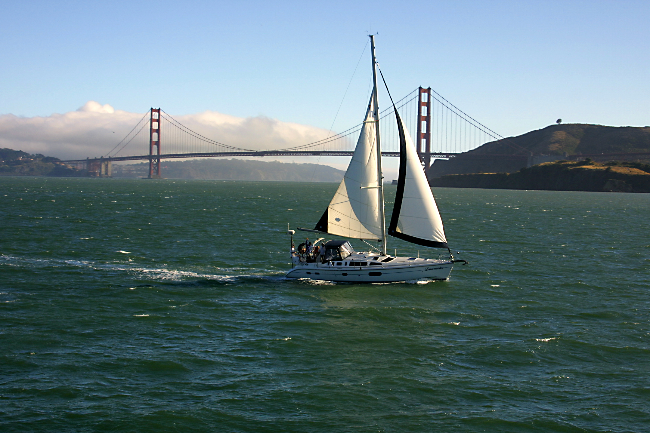 sail04.jpg