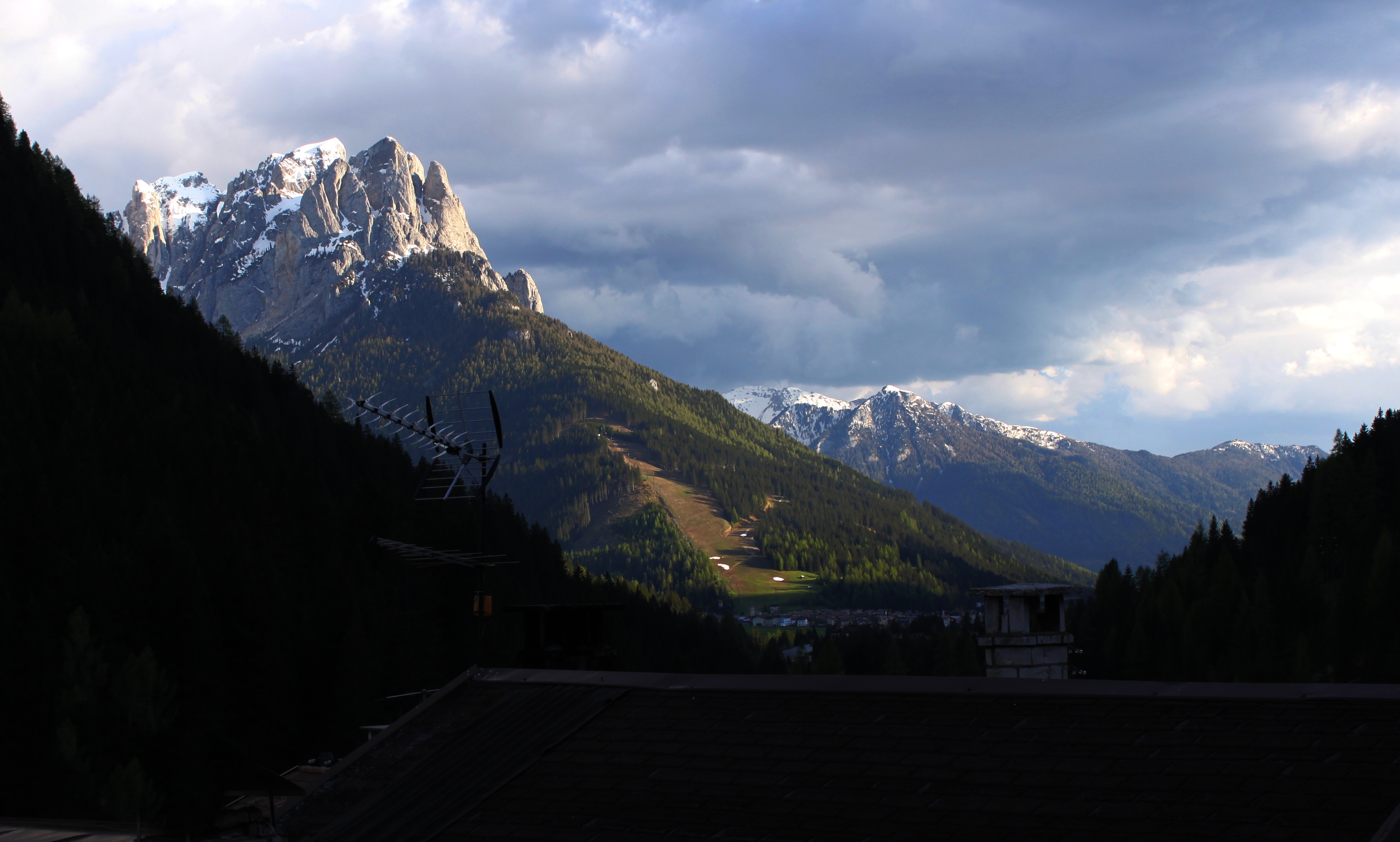 dolomites03.JPG