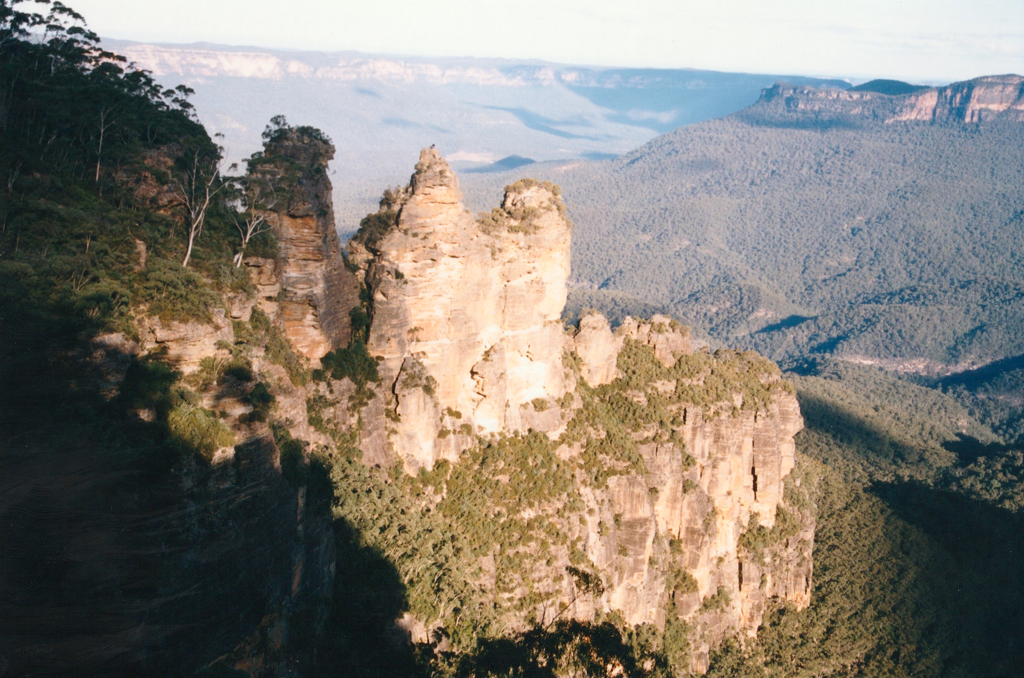 blue_mountains04.jpg
